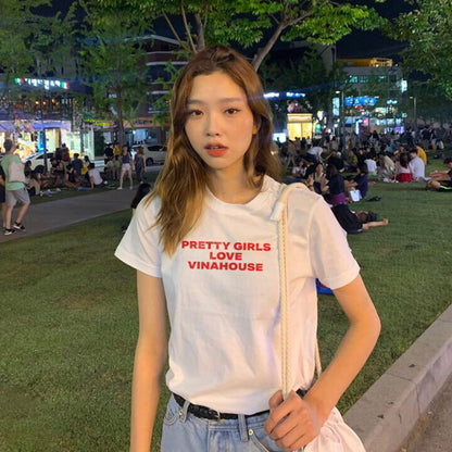 Pretty Girls Love Vinahouse - Tee